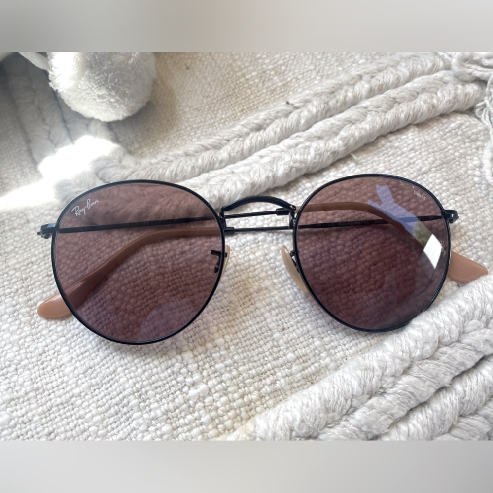 Ray-Ban EVOLVE round metal sunglasses